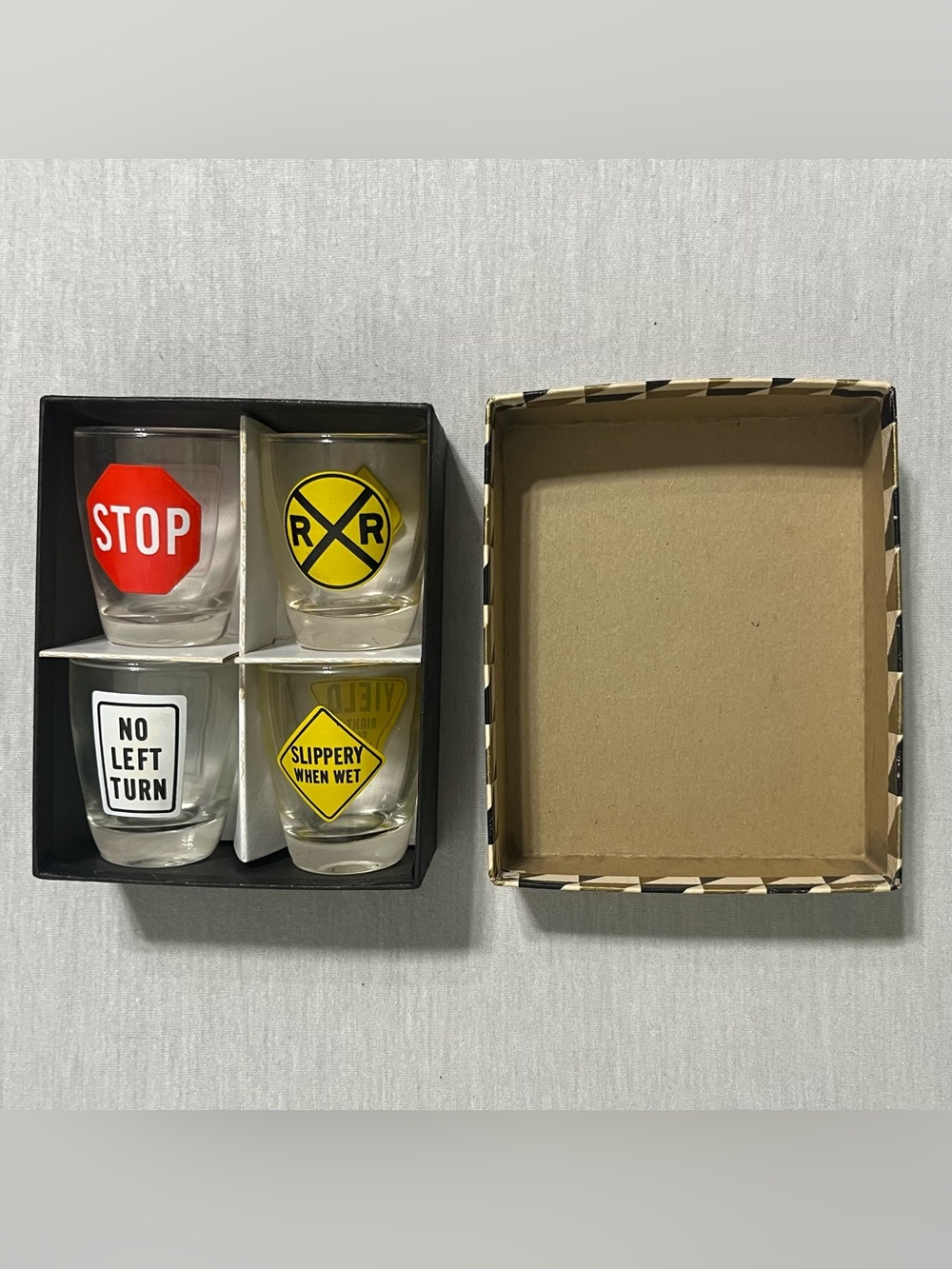 Anchor Hocking Traffic Street Signs Shot Glasses Set of 4 in Original Box